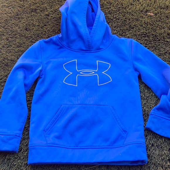 Under Armour Other - Under armpit hoodie